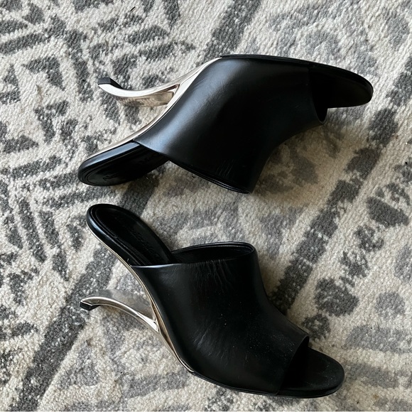 Black and chrome Alexander McQueen open toed floating heels - Picture 12 of 13